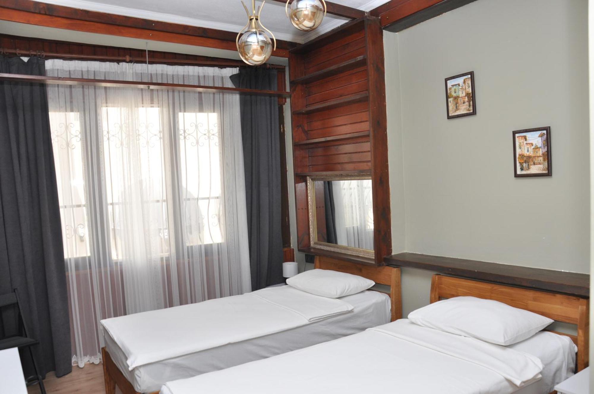 Nocleg ze śniadaniem La Casa Carina Antalya